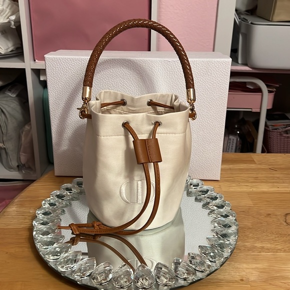 Dior Bucket Bag - Picture 8 of 11